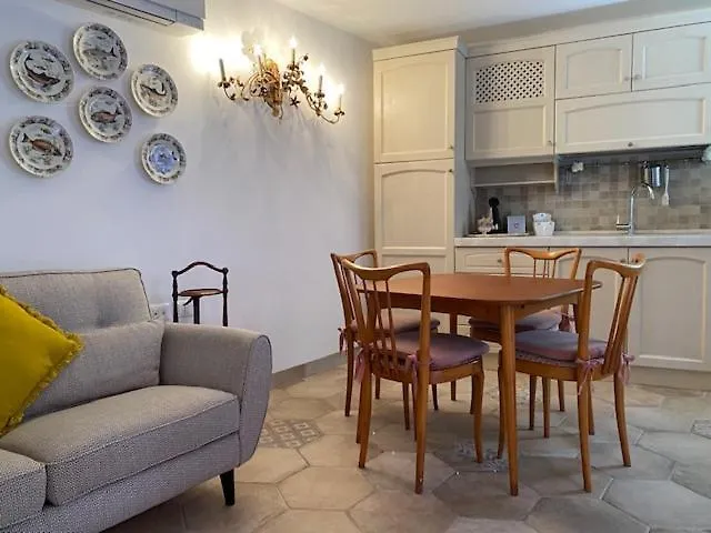 Burano Charming House Apartment