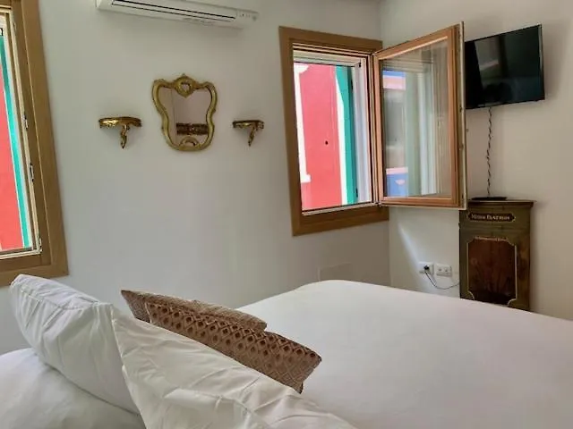 Burano Charming House Apartment